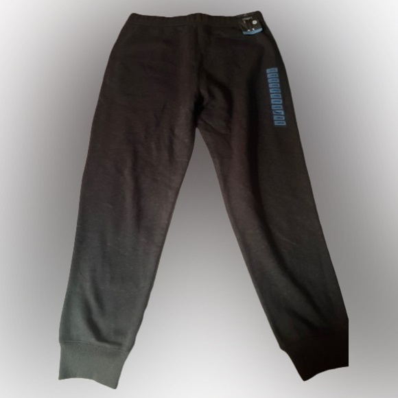 Newport Jogger - Picture 2 of 3